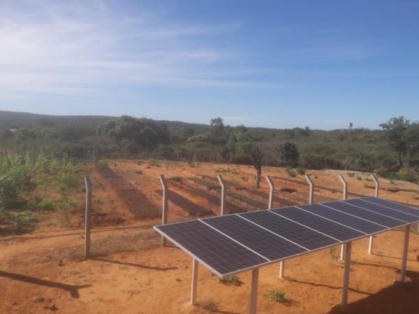 CEFAS REALIZA PRÁTICAS DE CONTROLE DE EROSÃO DE SOLO E MONTAGEM DE KIT DE IRRIGAÇÃO NA COMUNIDADE CANTO FAZENDA FRADE